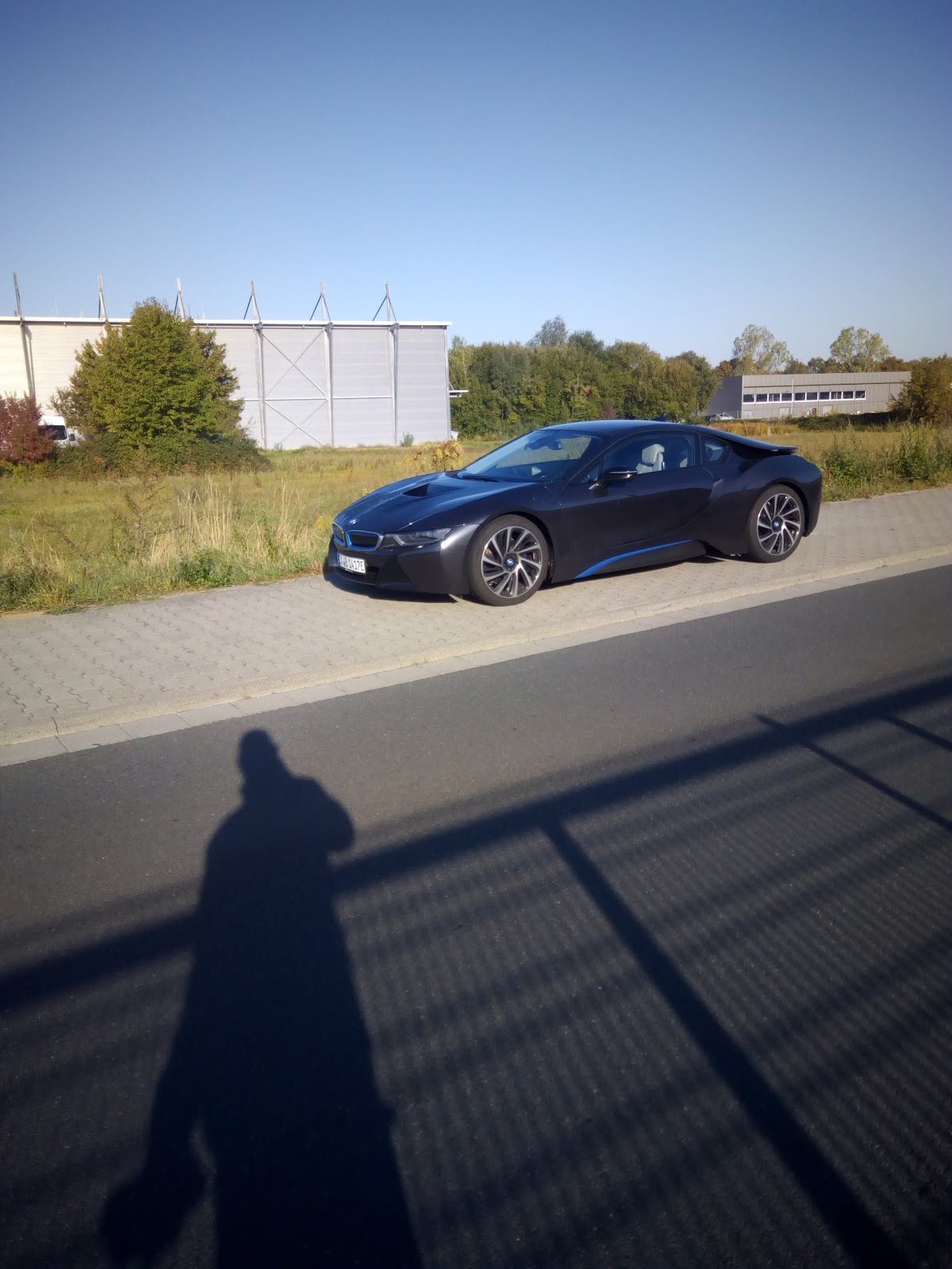 Henry`s Automobile, Autohaus in Bickenbach
