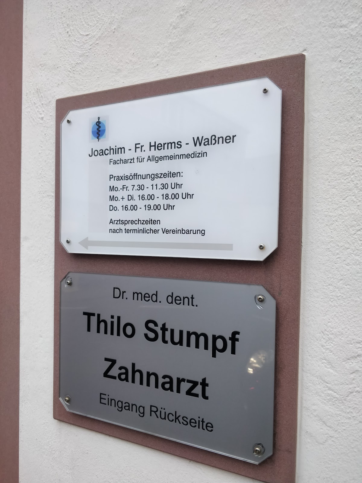 Herr Dr. Thilo Stumpf, Zahnarzt in Roßdorf