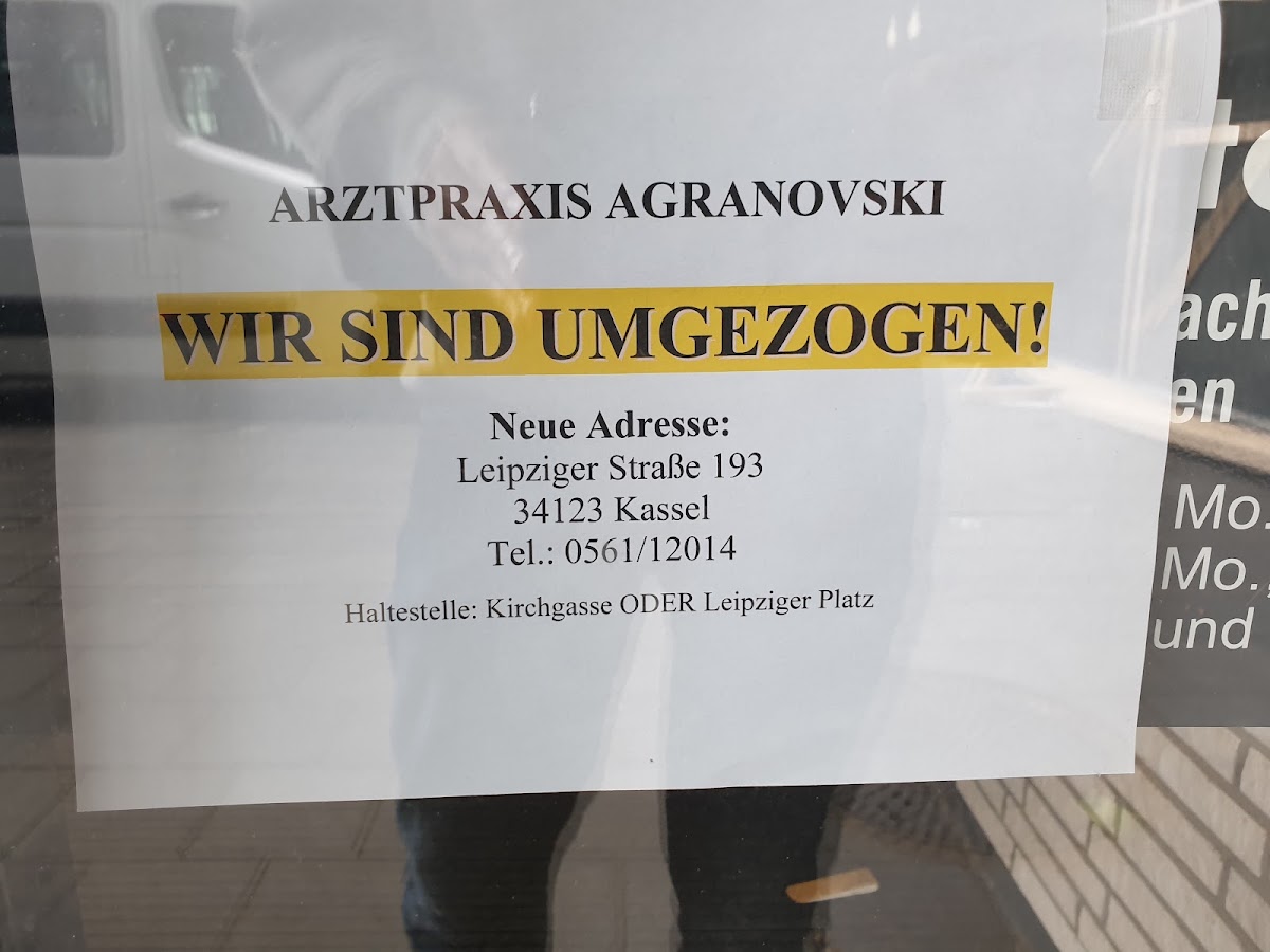 Herr Paul Adam Matejczyk, Frau Dr. Violeta-Tincuta Herrberg, Arzt in Kassel