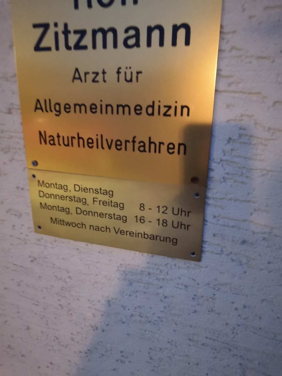 Herr Rolf Zitzmann, Arzt in Helsa