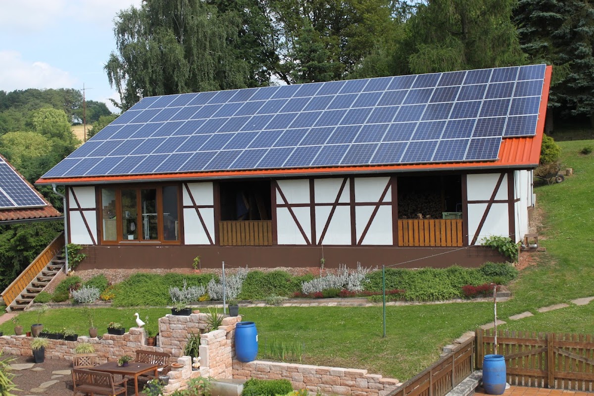 Heußner-Nuhn Photovoltaik+Elektrotechnik GmbH, Elektriker in Neuenstein – Foto 1 von 1