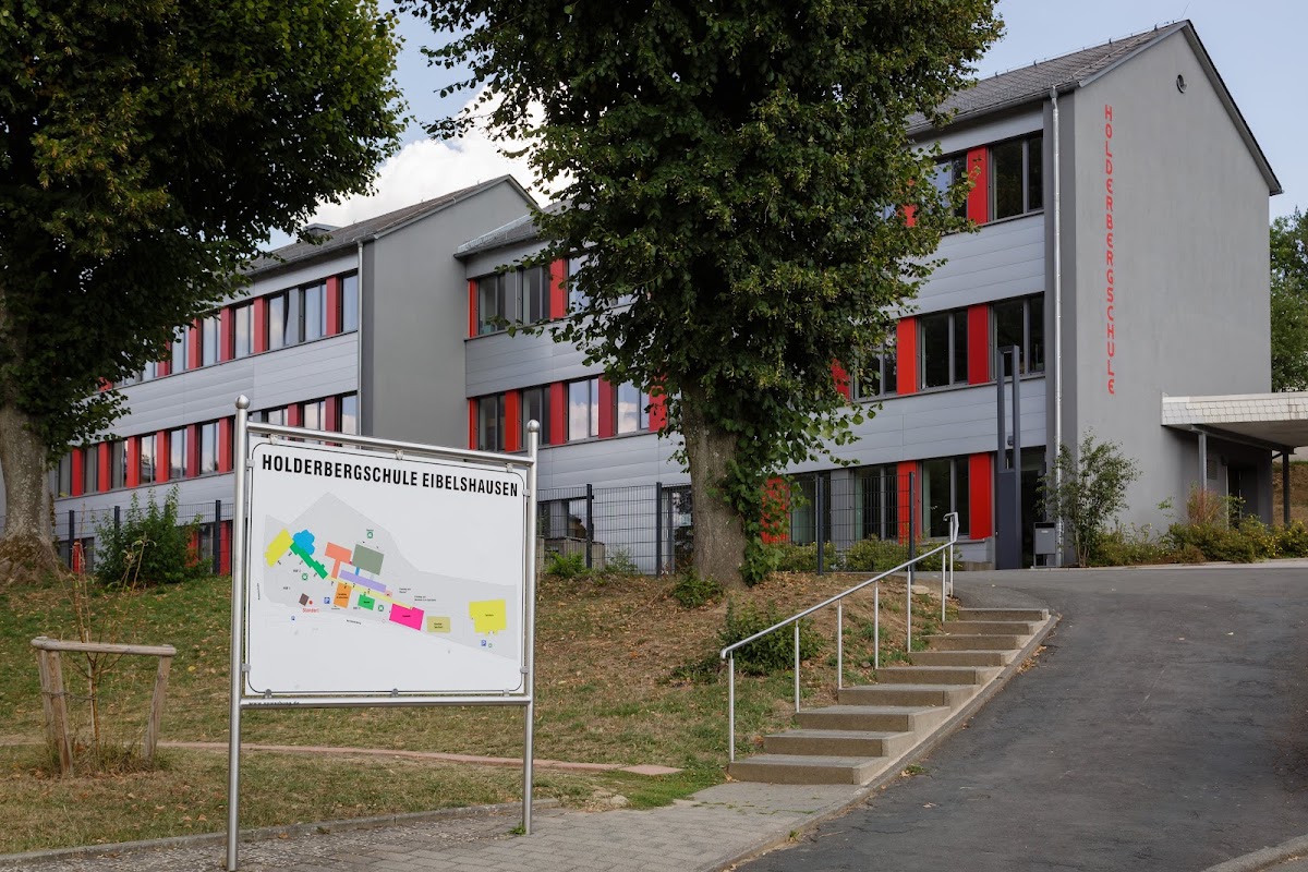 Holderbergschule, Schule in Eschenburg