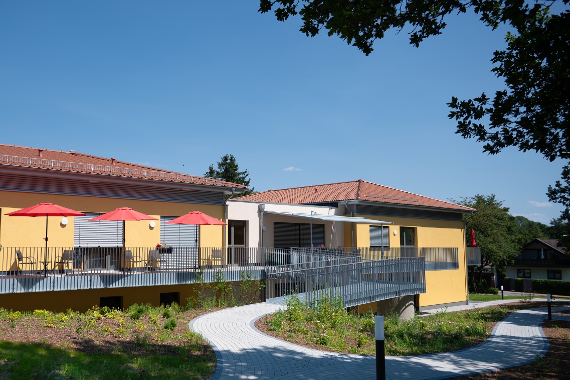 Hospiz Schauenburg - Internationales Bildungs- und Sozialwerk GmbH, Arzt in Schauenburg