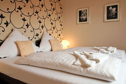 Hotel L' Escala Betriebs GmbH, Hotel in Dreieich