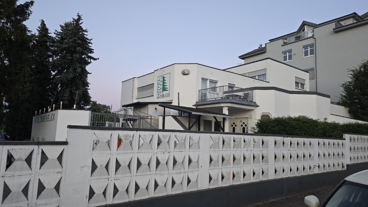 Hotel Tannenblick, Hotel in Bad Vilbel