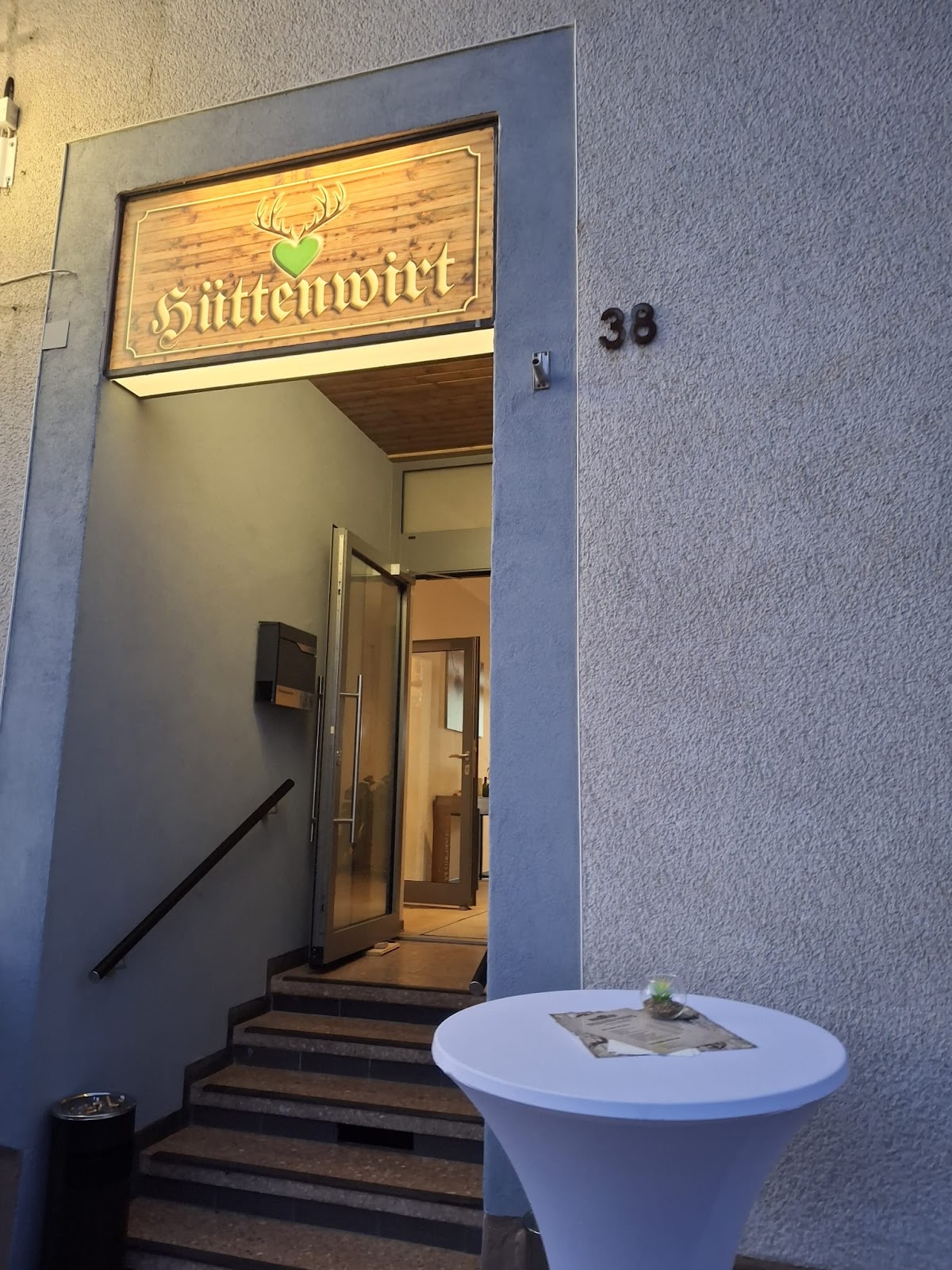 Hüttenwirt, Restaurant in Calden – Foto 1 von 1