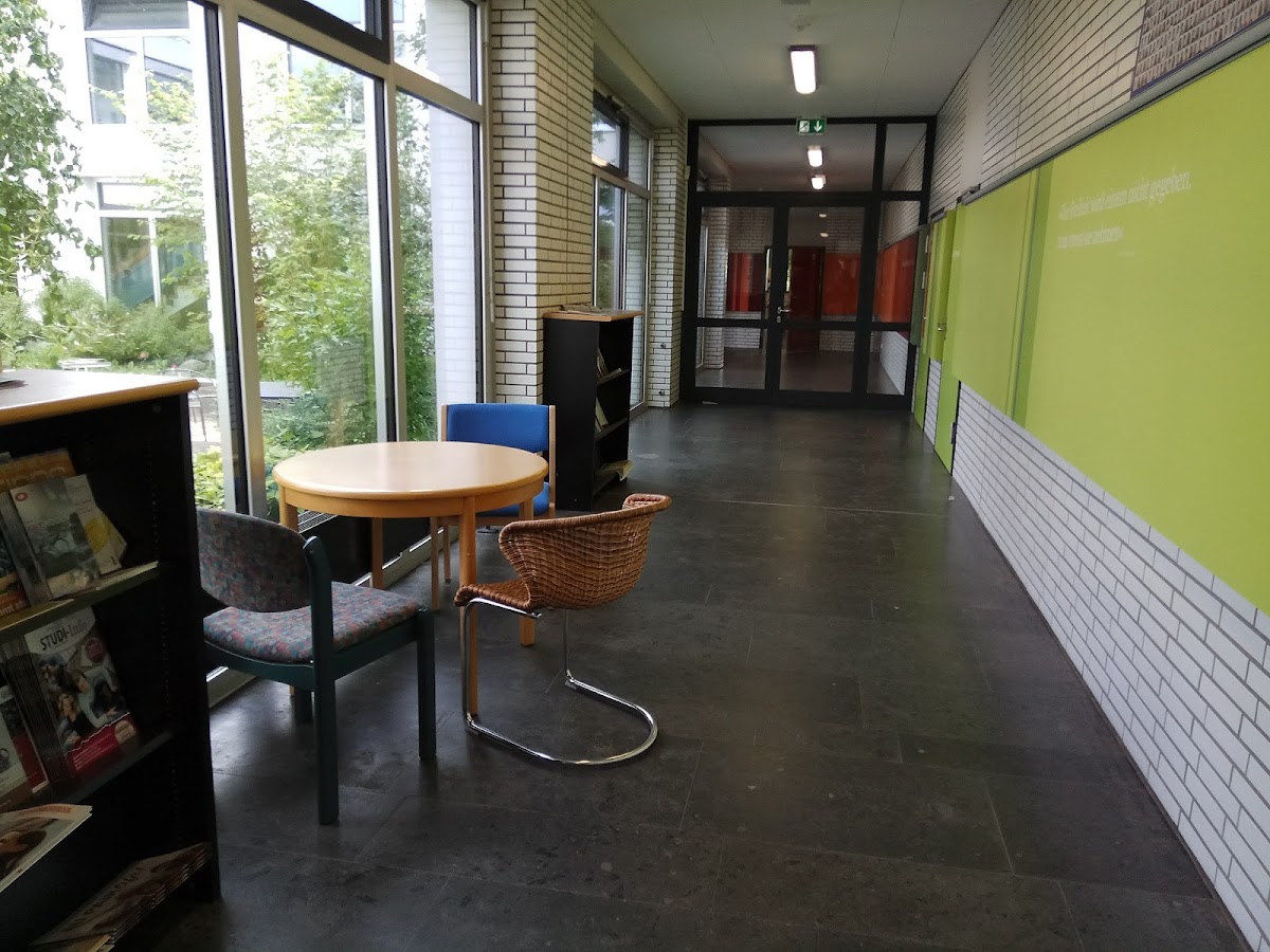 Immanuel-Kant-Schule, Schule in Rüsselsheim am Main