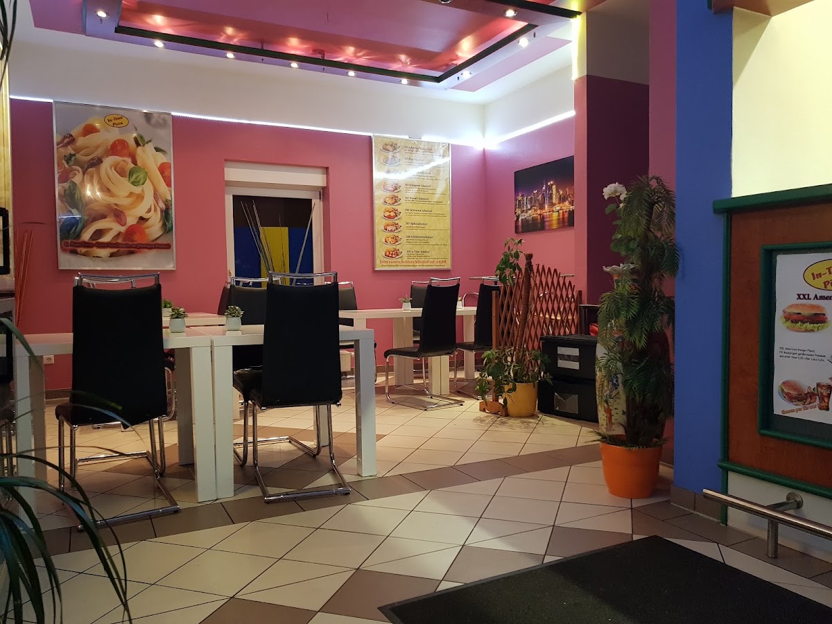 In-Time Pizza, Restaurant in Allendorf (Eder)