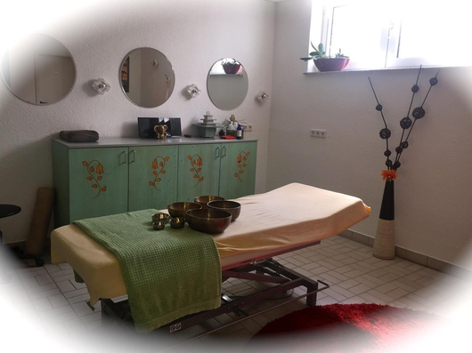 Iris Frischholz Massagepraxis u. manuelle Lymphdrainage, Physiotherapie in Echzell