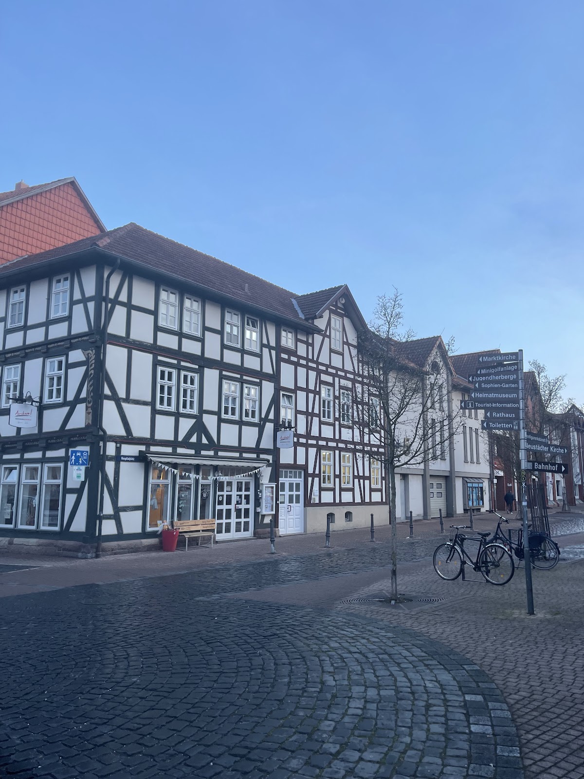 Jennys Hairdream, Friseur in Eschwege