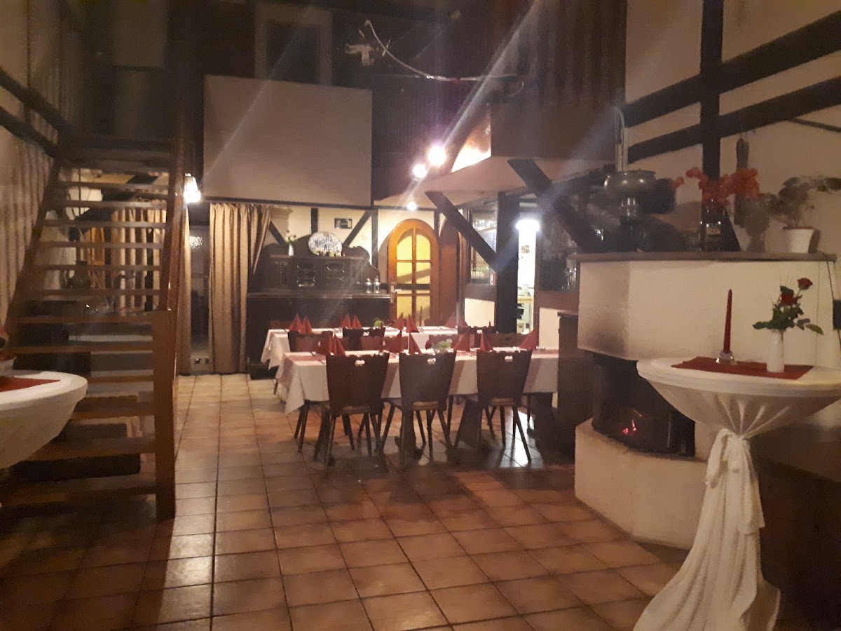 Karl May, Pizzeria in Bad Karlshafen