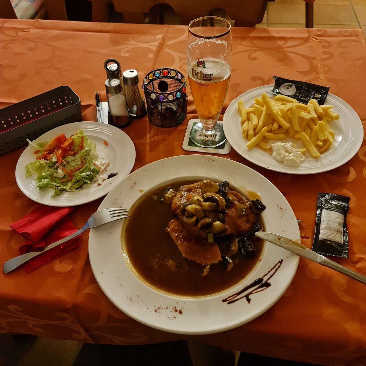 Kastanienhof Wisselsheim Lieferservice Ausflug Biergarten, Restaurant in Bad Nauheim – Foto 1 von 1
