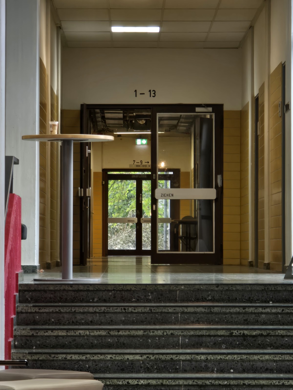 Kaufmännische Schulen der Universitätsstadt Marburg, Schule in Marburg