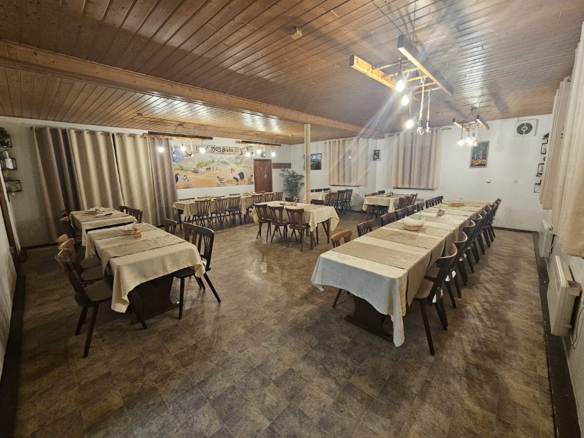 Kikiriki Biblis, Restaurant in Biblis