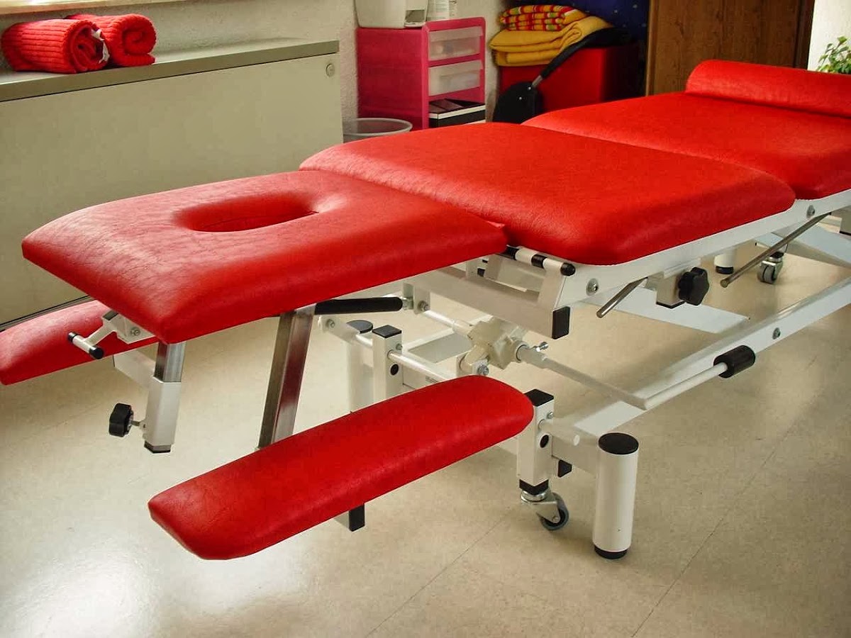 Knackpunkt- Praxis für Osteopathie K.Schäfer, Physiotherapie in Riedstadt