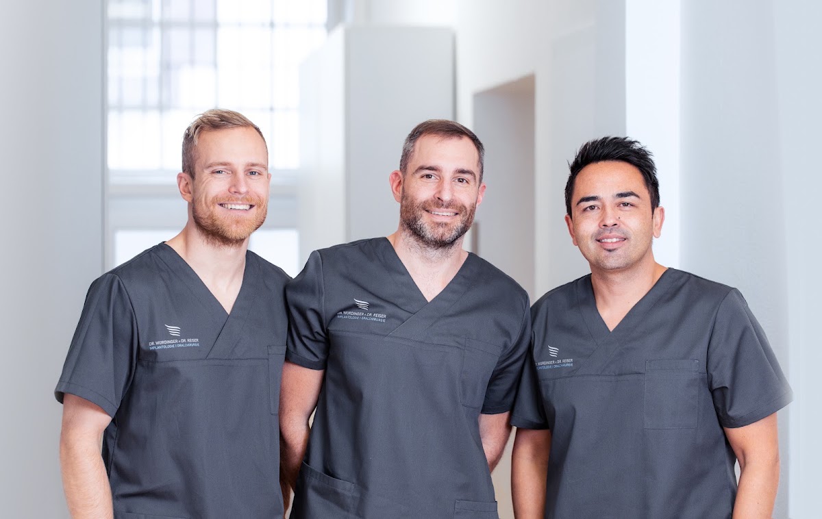 Kompetenzzentrum Oralchirurgie + Implantologie Dr. Würdinger und Dr. Reiser, Zahnarzt in Marburg – Foto 1 von 1
