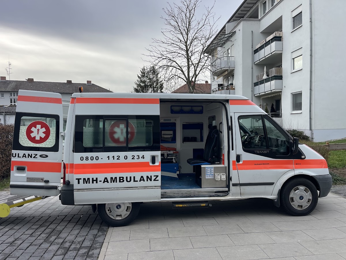 Krankentransport Muneeb - Krankenfahrten-Rollstuhlfahrten-Tragestuhl Fahrten-liegendfahrten-Dialysefahrten-Bestrahlung&Chemo, Taxi in Ginsheim-Gustavsburg – Foto 1 von 1