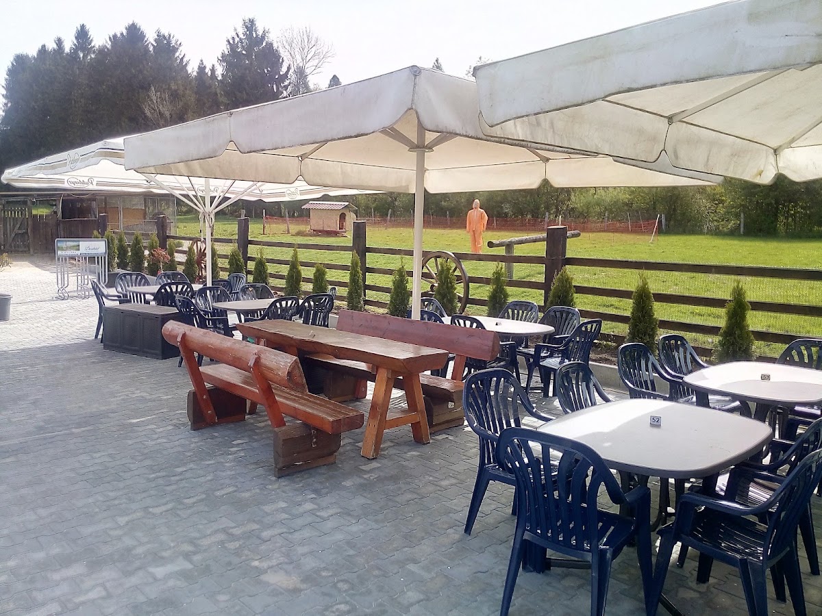 Landgasthof Tannenhof, Restaurant in Usingen – Foto 1 von 1