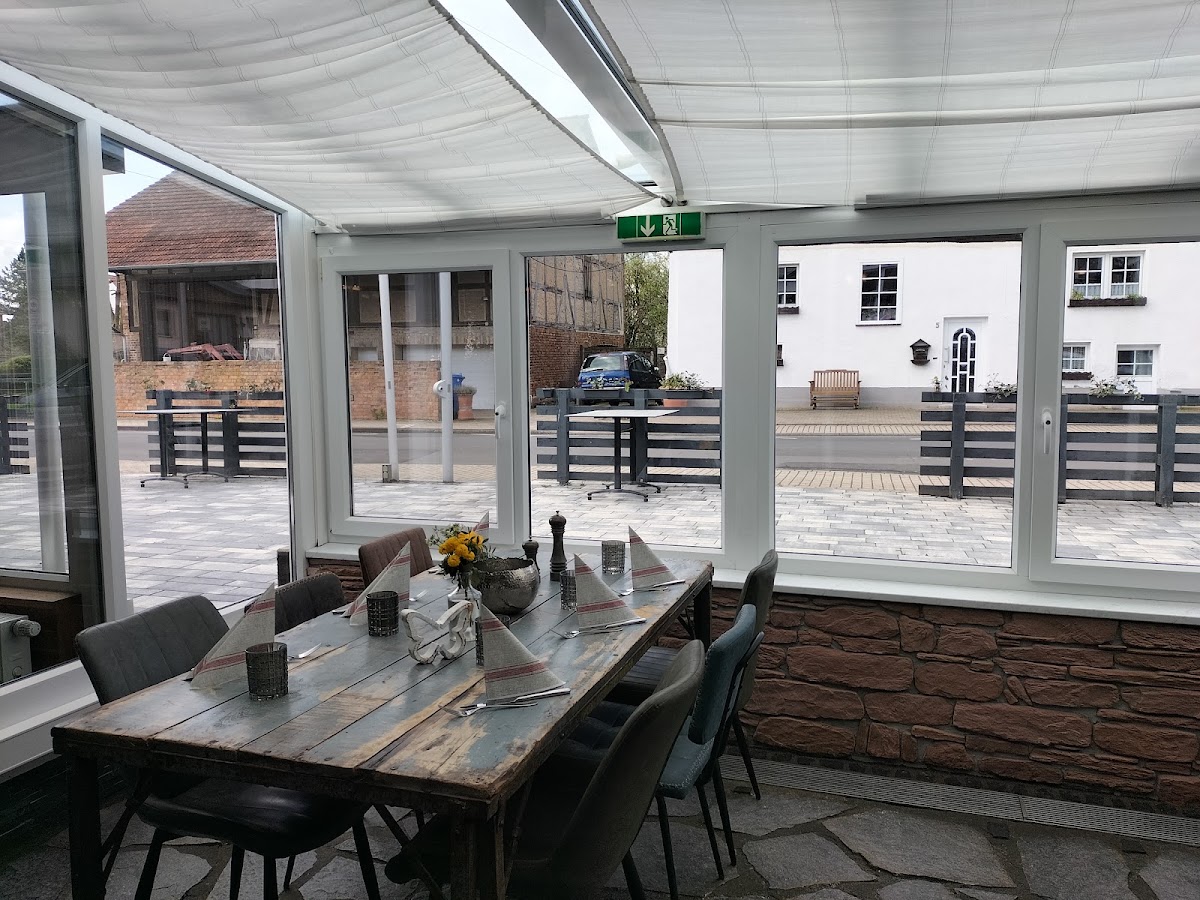 Landgasthof Zur Post, Restaurant in Borken (Hessen)