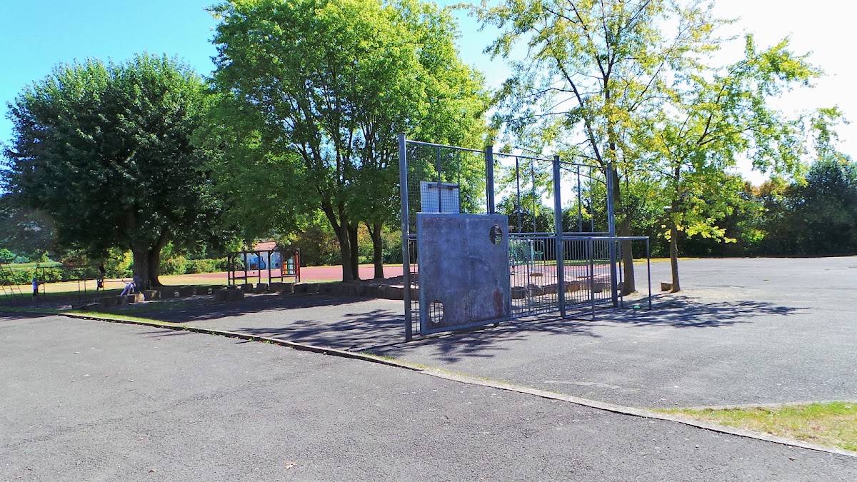 Lucas-Lossius-Schule, Schule in Reinhardshagen