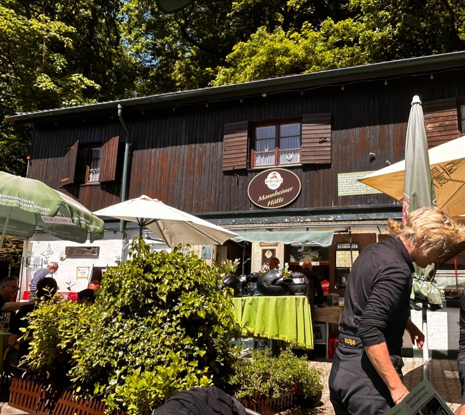 Mannheimer Hütte, Restaurant in Neckarsteinach