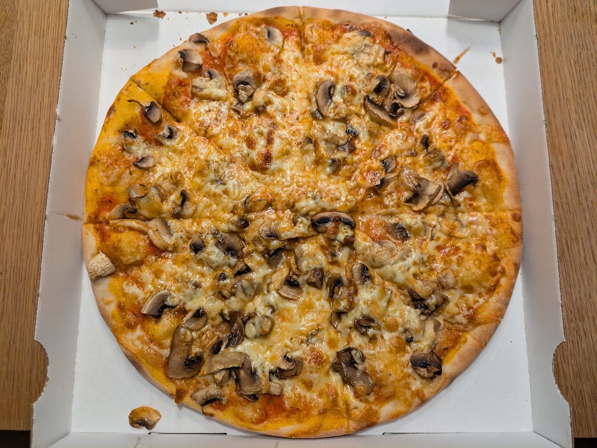 Memo's Döner & Pizza Haus Bickenbach, Restaurant in Bickenbach