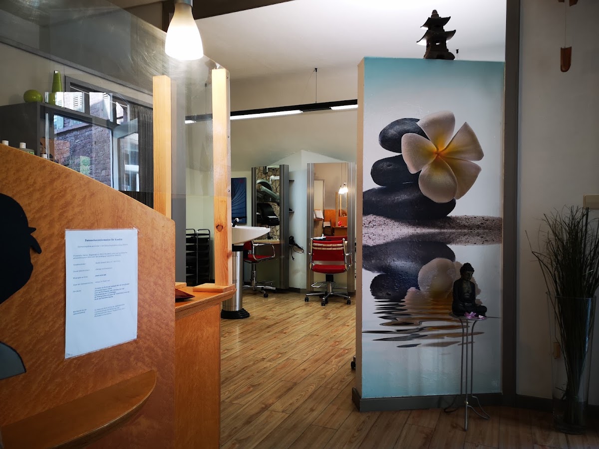 Michi's Haarwerkstatt, Friseur in Hirschhorn (Neckar)