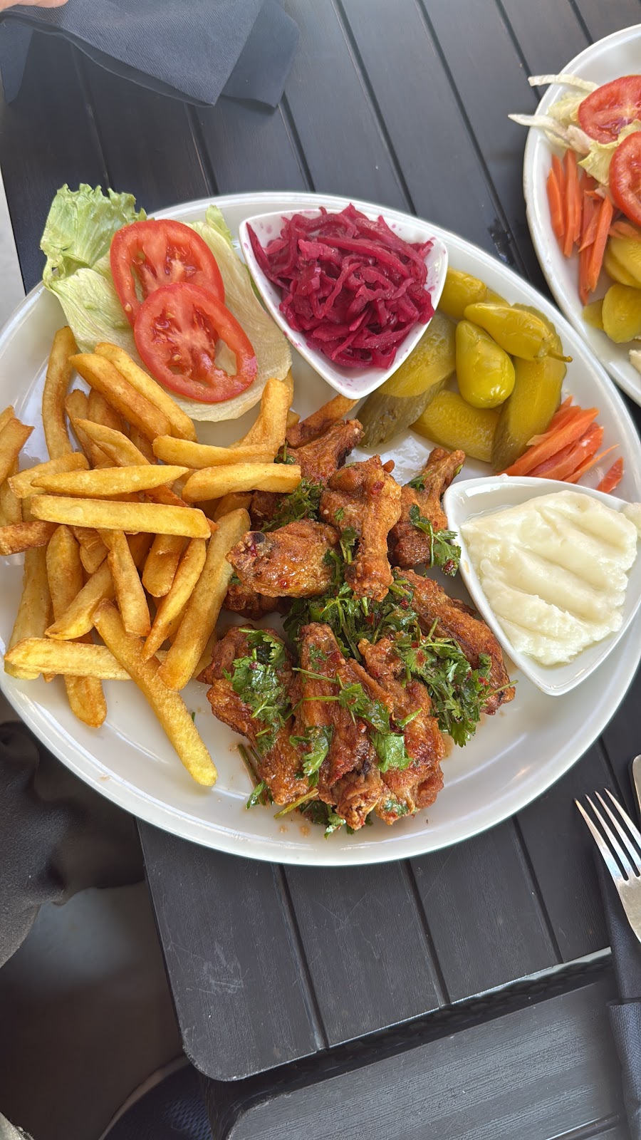 Mila Restaurant und Shishabar, Restaurant in Kassel