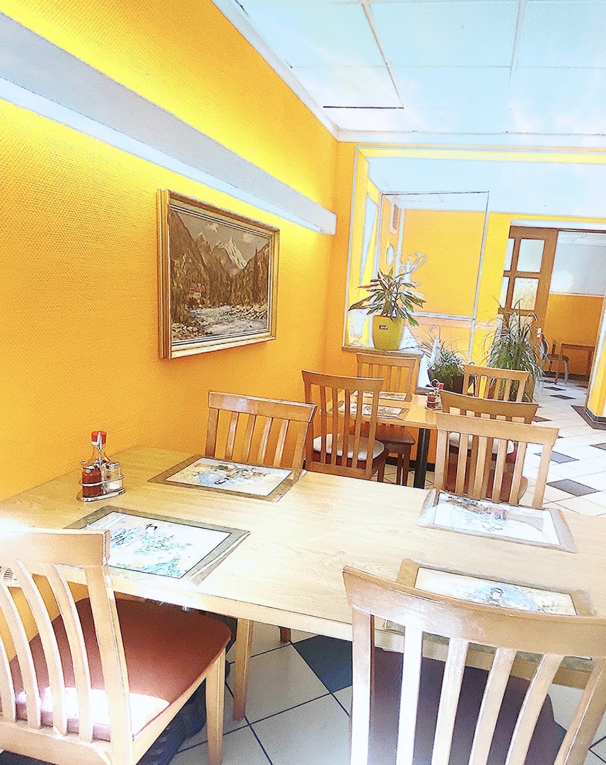 Minh Sushi, Restaurant in Alheim