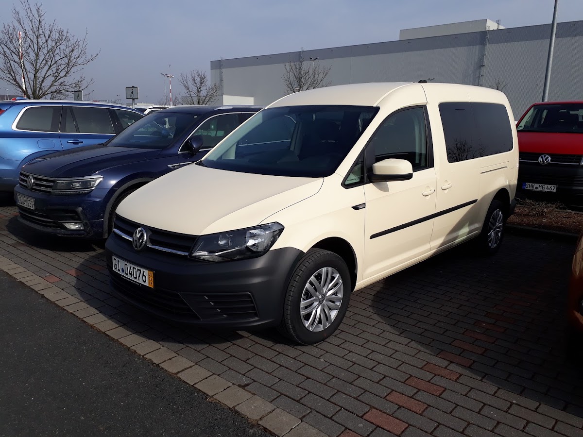 Mini-Bus Peter Holzapfel, Taxi in Buseck
