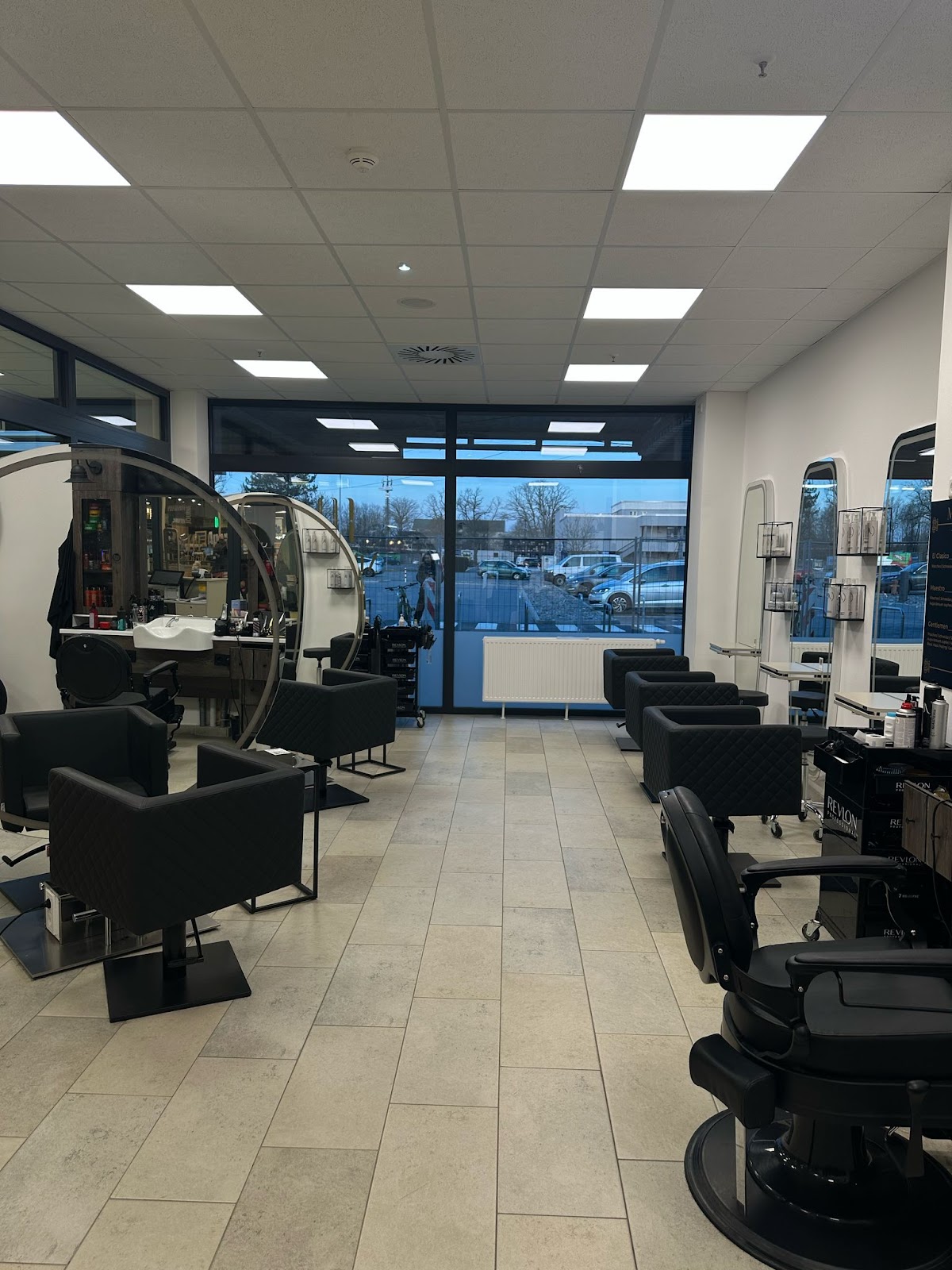 Miracles Hair & Beauty Salon by Sevgi Arslan, Friseur in Groß-Zimmern – Foto 1 von 1