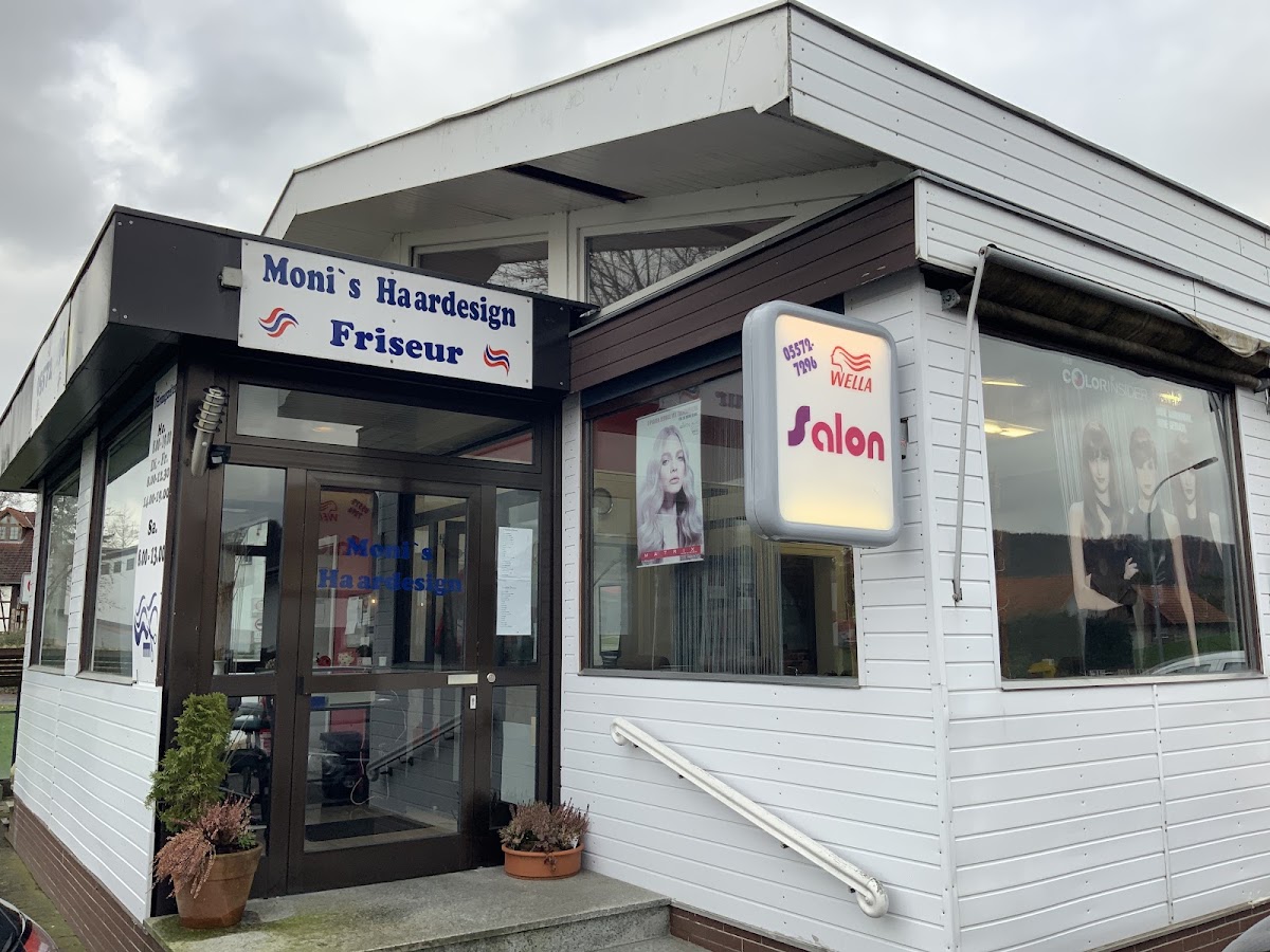 Moni's Haar Design, Friseur in Wesertal