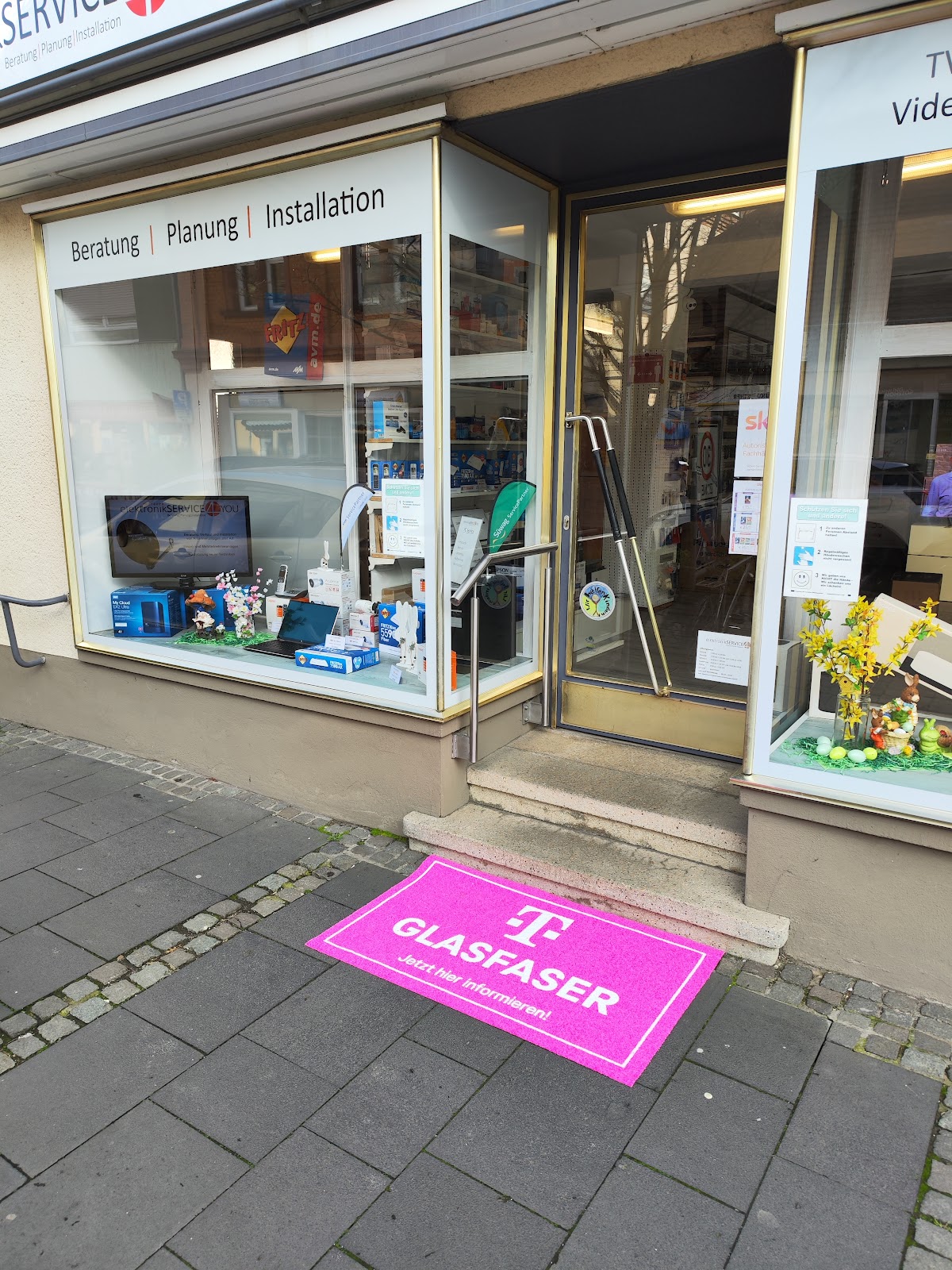 moravek elektronikservice 4 you UG, Elektriker in Hochheim am Main