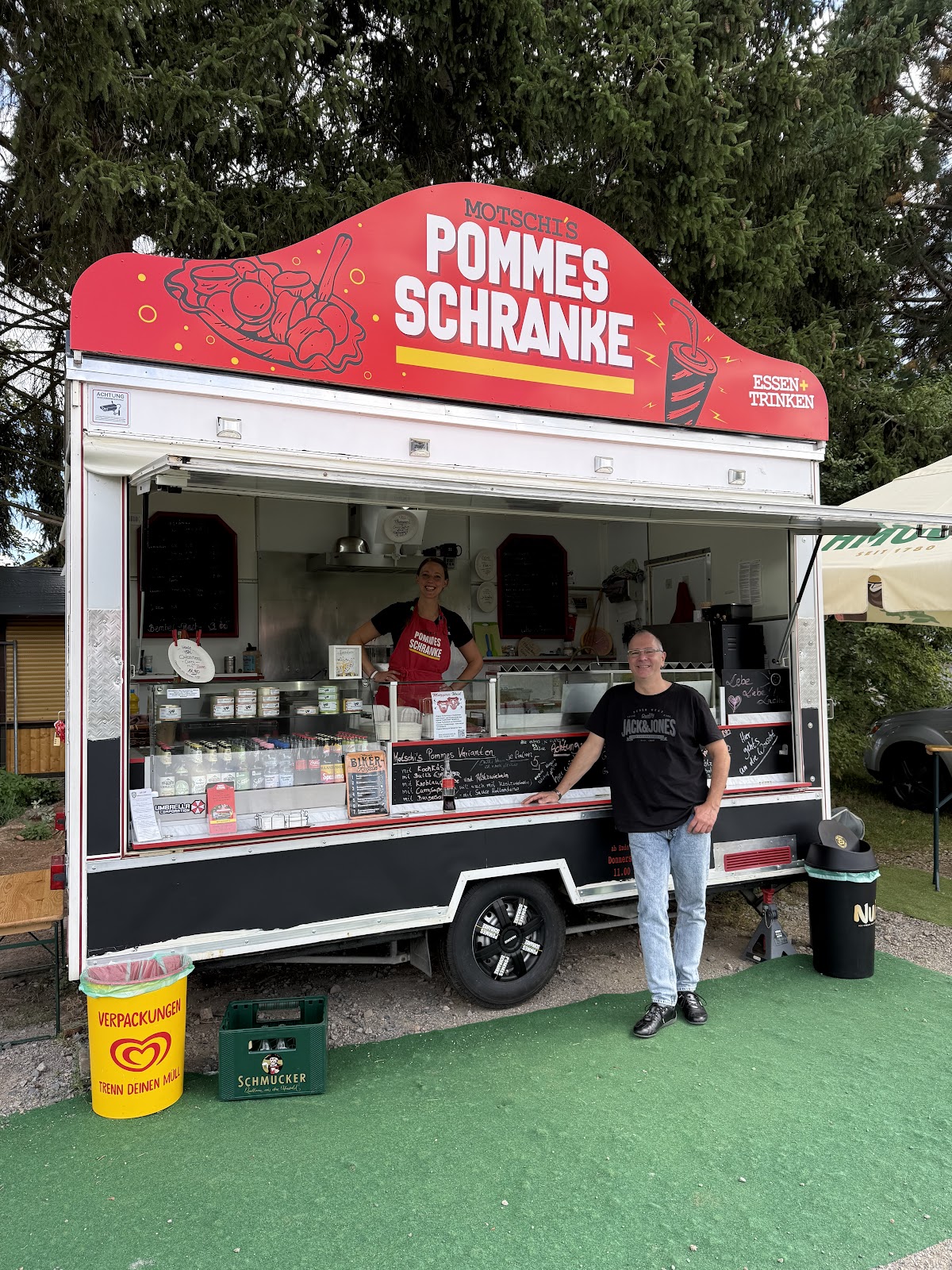 Motschi's Pommes-Schranke, Restaurant in Brensbach