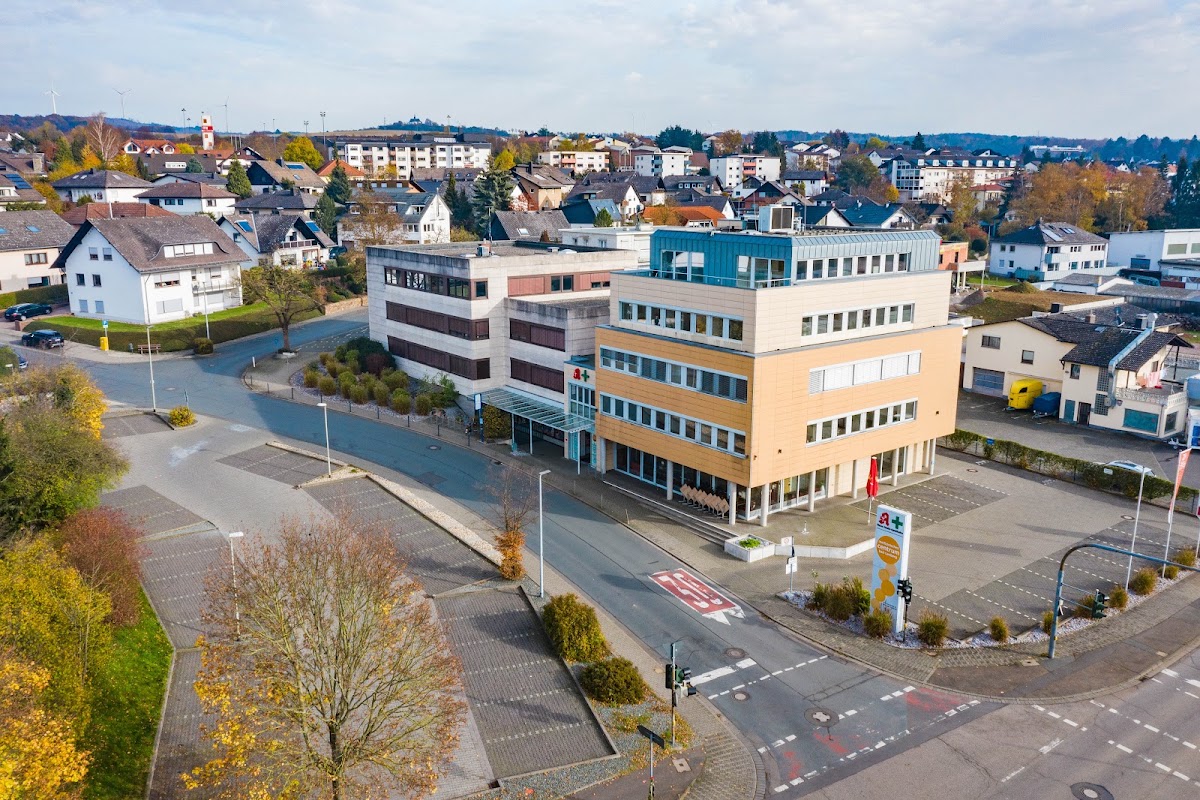Neue Amts-Apotheke Aposanum oHG, Apotheke in Bad Camberg