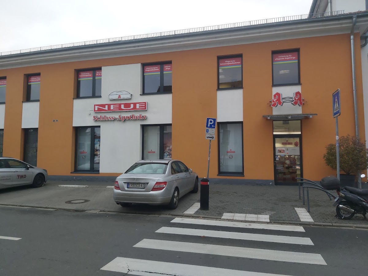 Neue Schloss Apotheke, Apotheke in Bad König – Foto 1 von 1