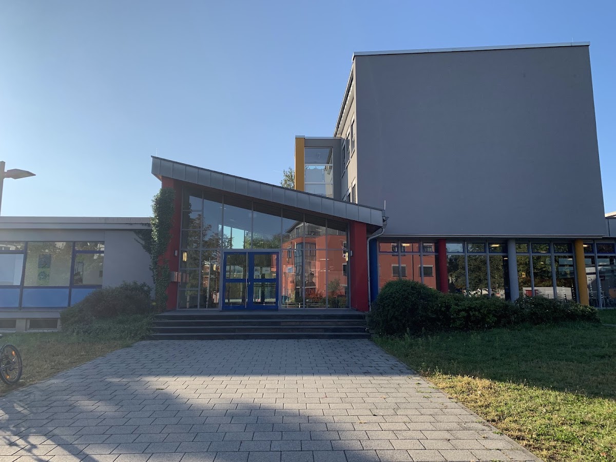 Nibelungenschule Viernheim, Schule in Viernheim