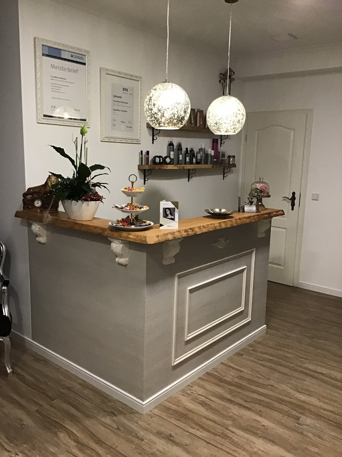 Nina‘s Haarmony, Friseur in Biebesheim am Rhein