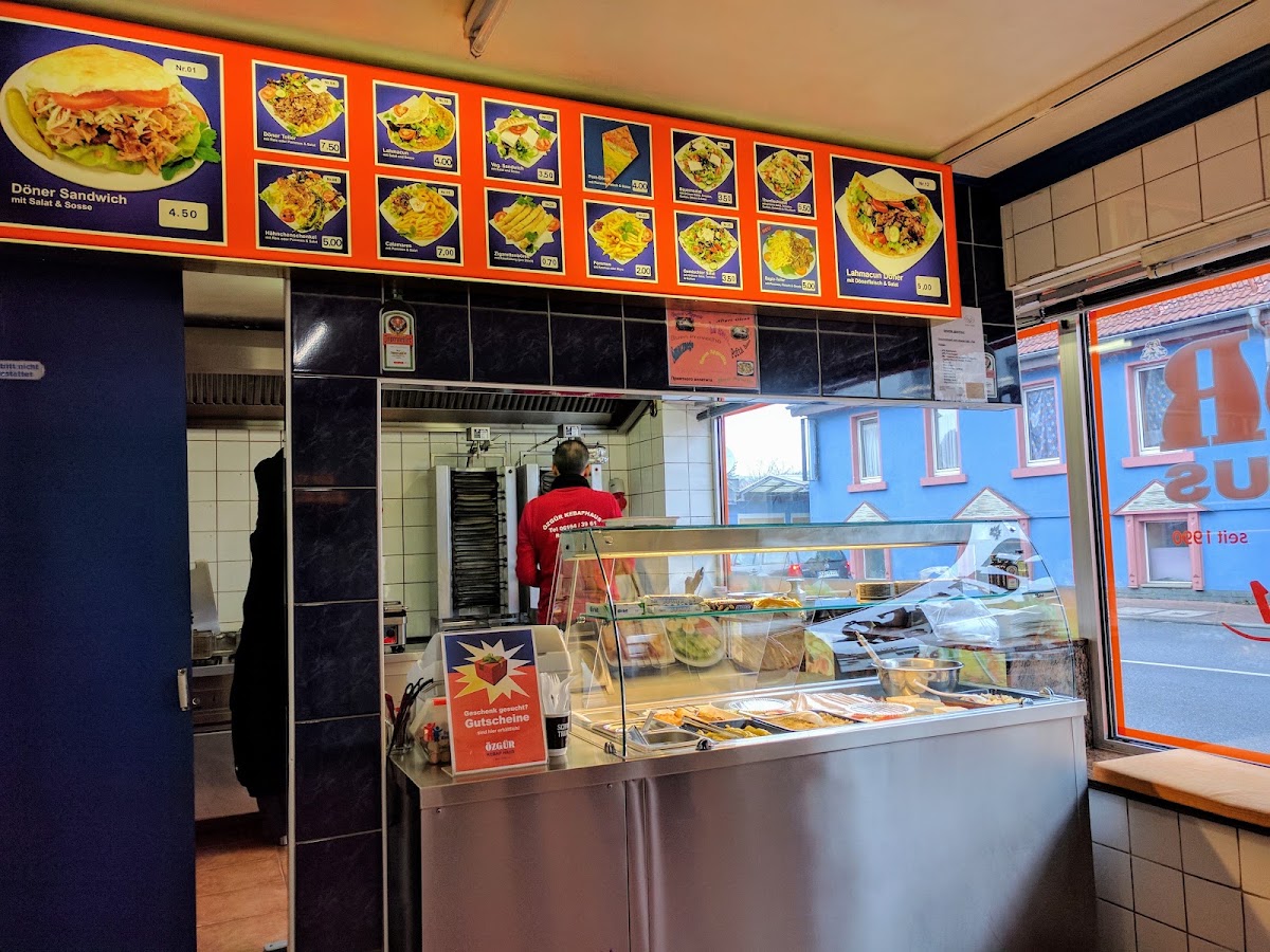 Özgür Kebap Haus & Pizzeria, Pizzeria in Reichelsheim (Odenwald)