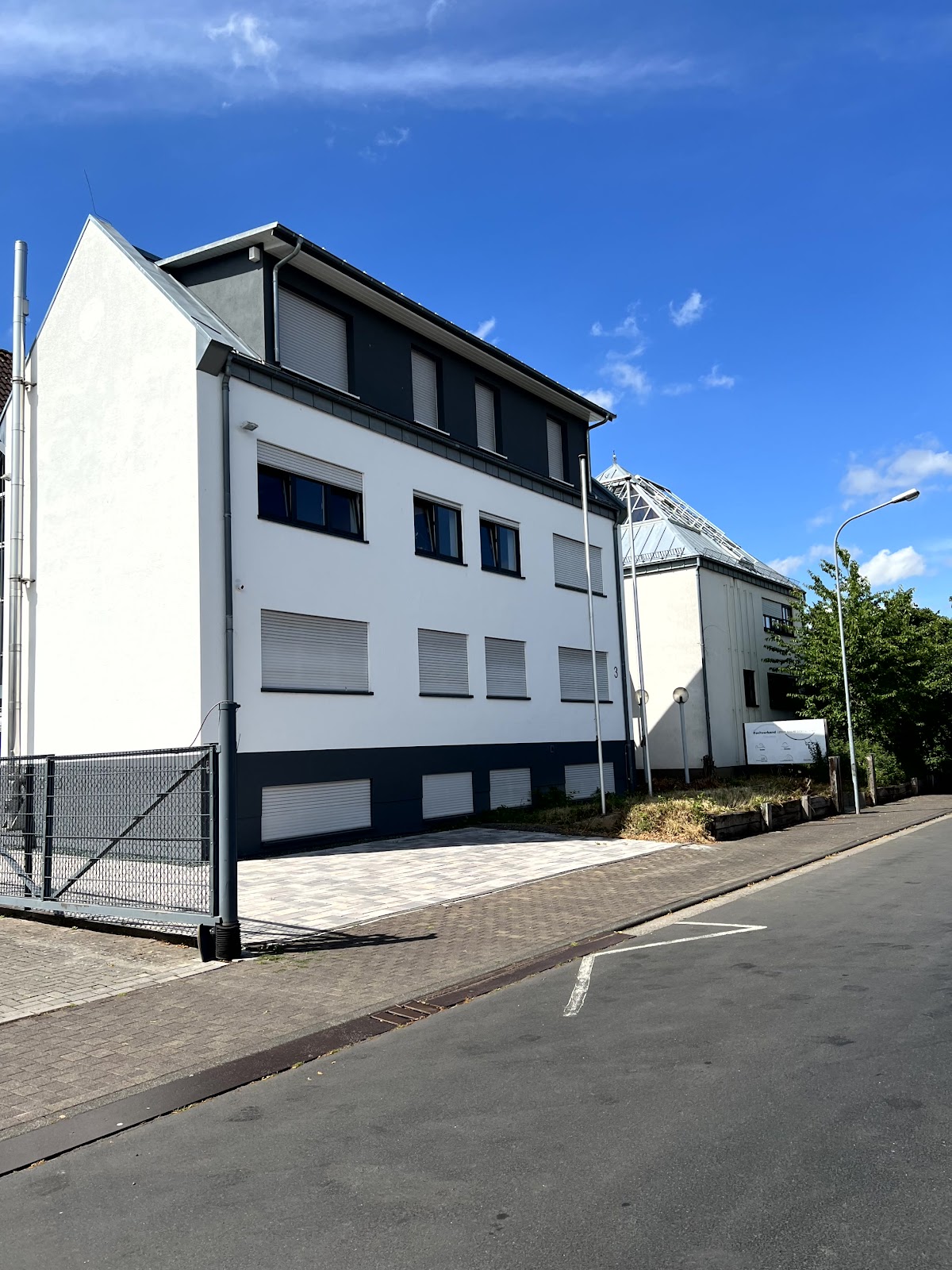 Olymp Wettenberg Monteurzimmer, Hotel in Wettenberg