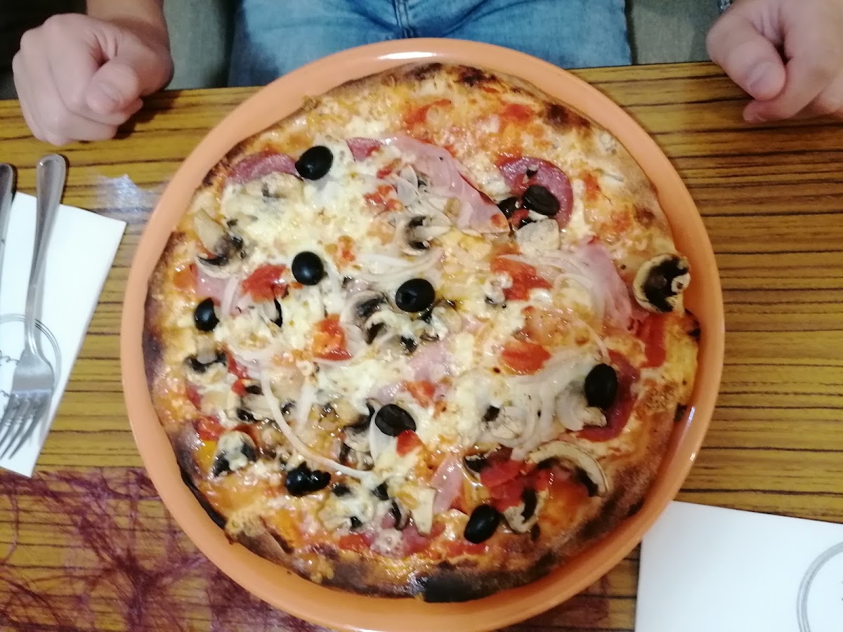 Osteria Da Bruno, Pizzeria in Knüllwald