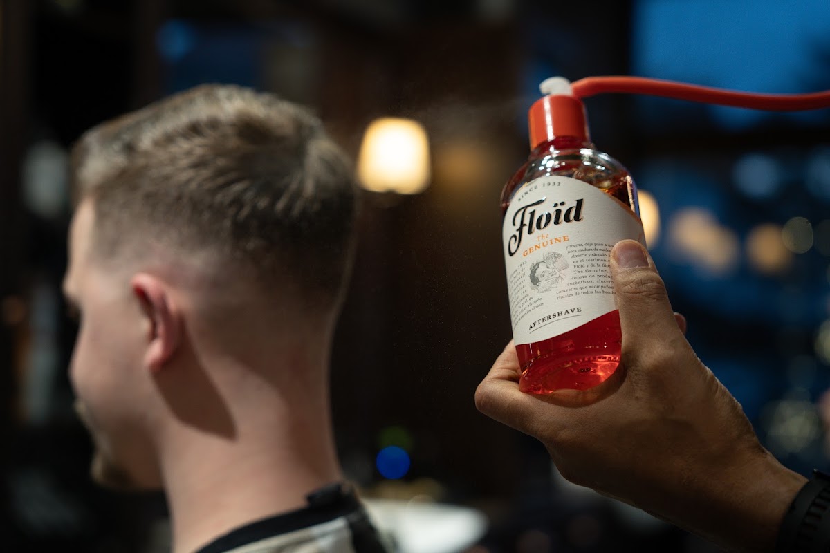 Papa Toni IL BARBIERE, Friseur in Weiterstadt