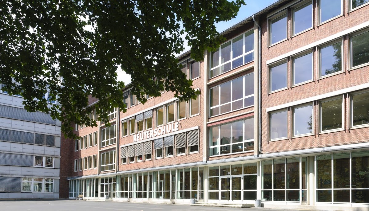 Paul-Julius-von-Reuter-Schule, Schule in Kassel