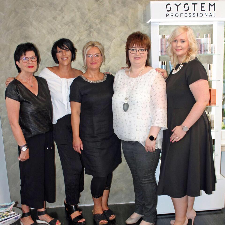 Petra Berger Friseure, Friseur in Hauneck – Foto 1 von 1