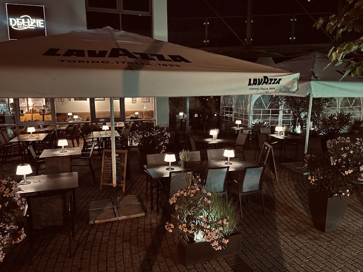Pinsa Romana Delizie | Italienisches Restaurant | Pizzeria | Pinseria Rüsselsheim (Rhein-Main-Gebiet), Restaurant in Bischofsheim