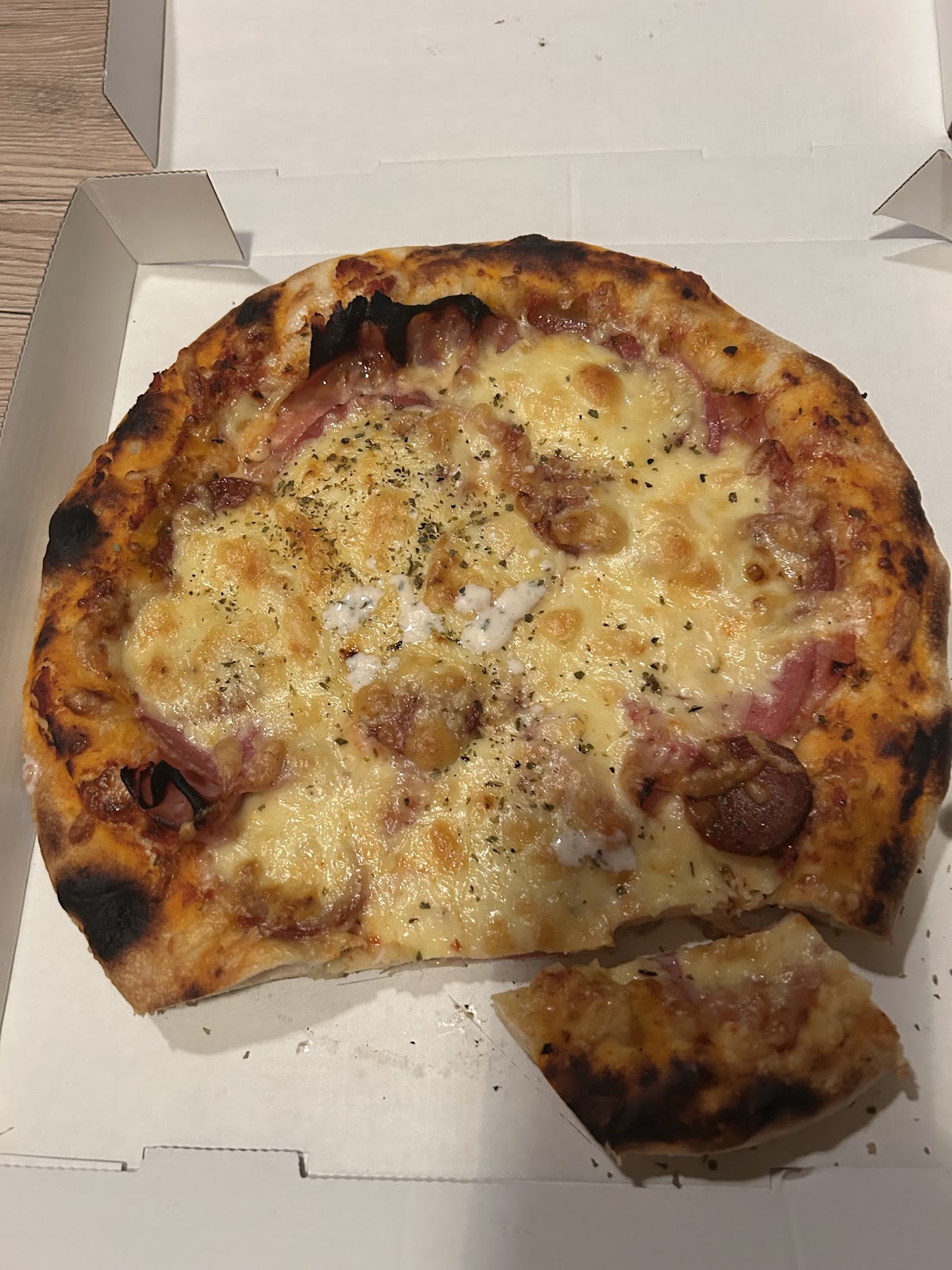 Pizza Musti, Pizzeria in Schöffengrund