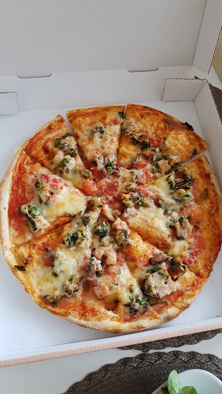 Pizzalieferservice Da Lorenzo, Restaurant in Hainburg