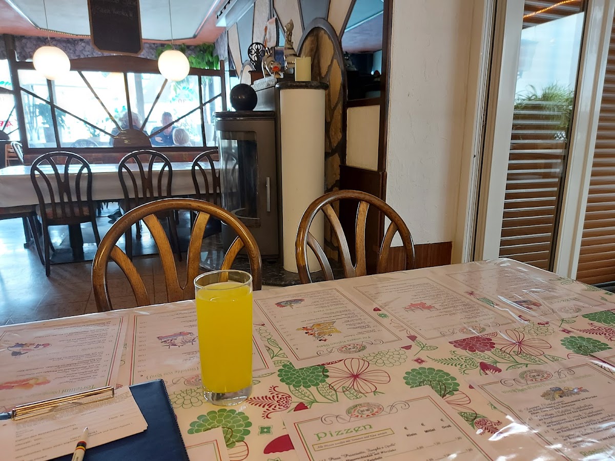 Pizzeria Calabria, Restaurant in Elbtal – Foto 1 von 1