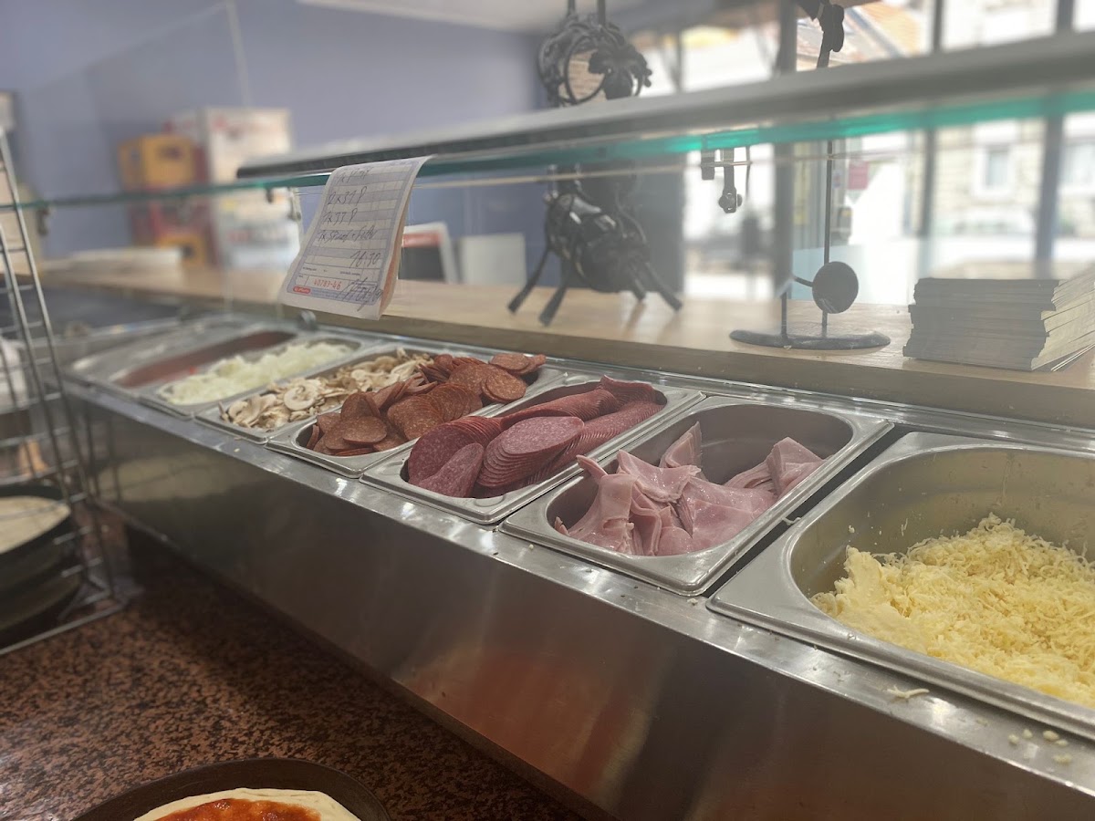 Pizzeria Castello, Restaurant in Wettenberg – Foto 1 von 1