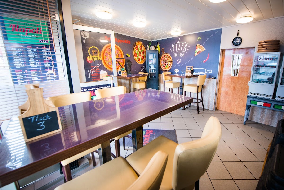 Pizzeria Napoli XXL, Pizzeria in Rüsselsheim am Main